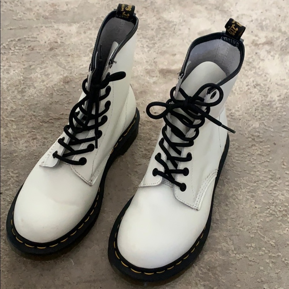 Dr. Martens 1460 Boot - White